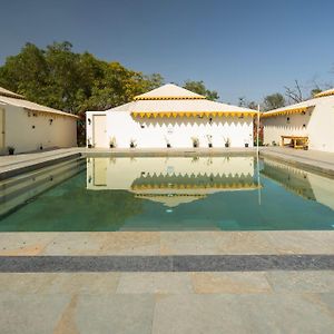 Vayu Luxury Suite Bathtub